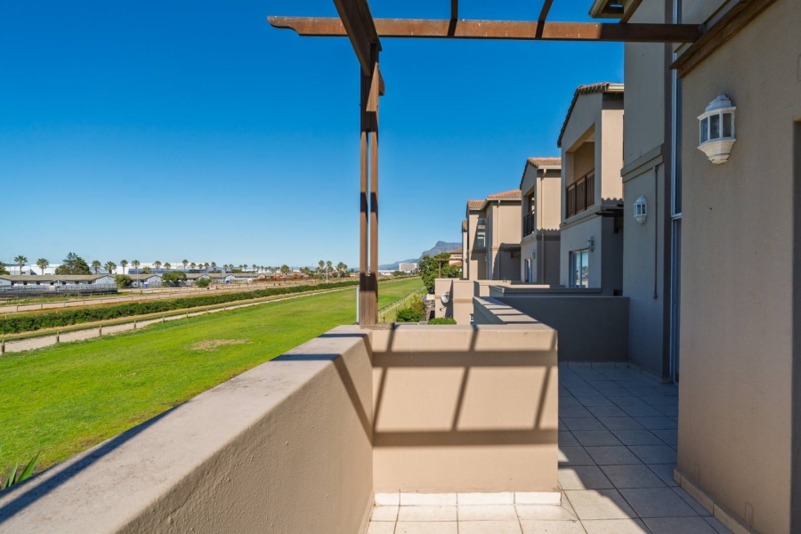 3 Bedroom Property for Sale in Royal Ascot Western Cape